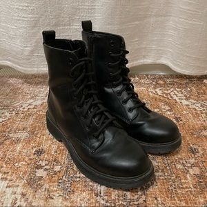 Women’s Black Combat Boots Size 6